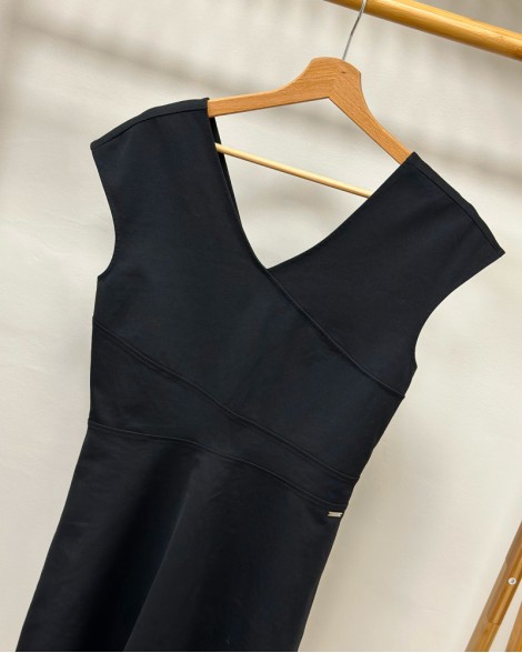 Šaty dámské Armani Exchange černé